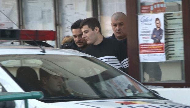 Tânărul din Ploieşti care şi-a înjunghiat fosta profesoară în 2019, condamnat la 11 de închisoare