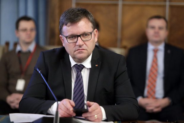 Guvernul a aprobat ajutorul pentru pensionarii cu venituri de până la 1.600 de lei