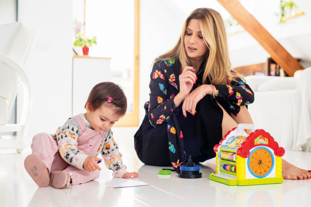 Amalia Enache nu se simte pregătită să-și vadă fata crescând