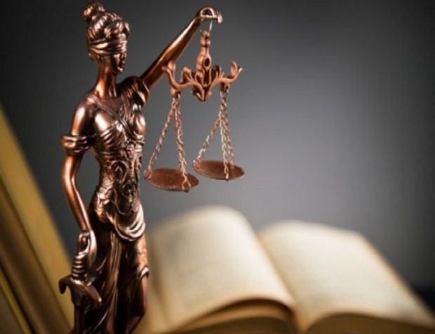 Mai mulţi judecători şi procurori greci, concediaţi pentru lene şi incompetenţă: Există cazuri în care deciziile întârzie şi 19 ani