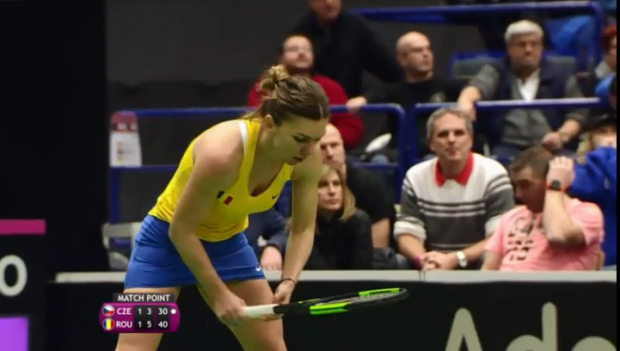 Simona Halep a învins-o dramatic pe Karolina Pliskova. ”A fost ca o finală de Mare Șlem”. România - Cehia 2-1
