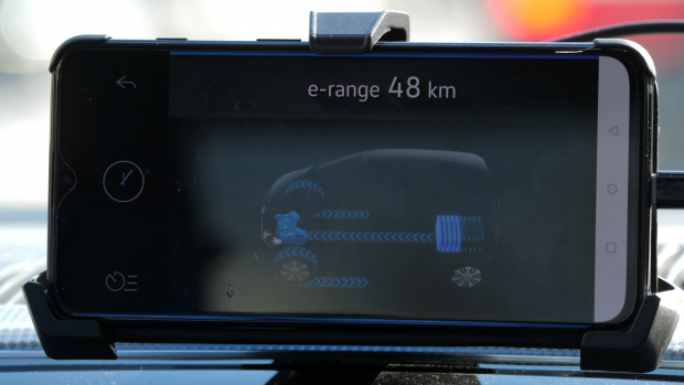 VIDEO/ Am testat o mașină electrică prin oraș. Cum treci peste "angoasa autonomiei"