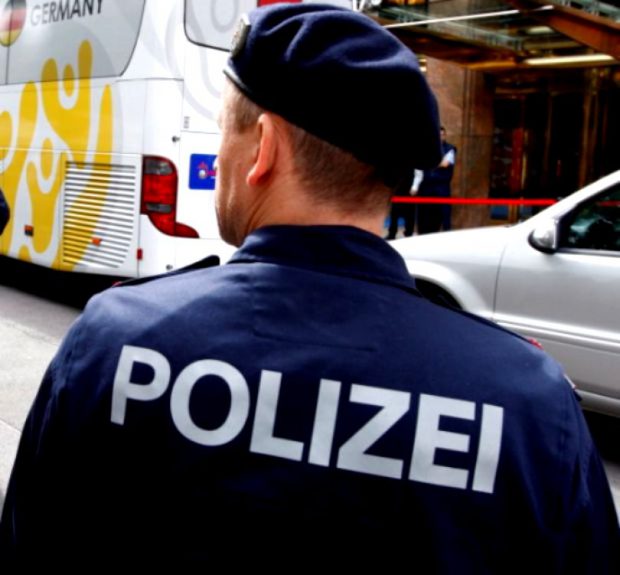 Doi români au fost uciși în Germania, chiar de cei pe care i-au luat în gazdă și i-au ajutat să-și găsească de lucru
