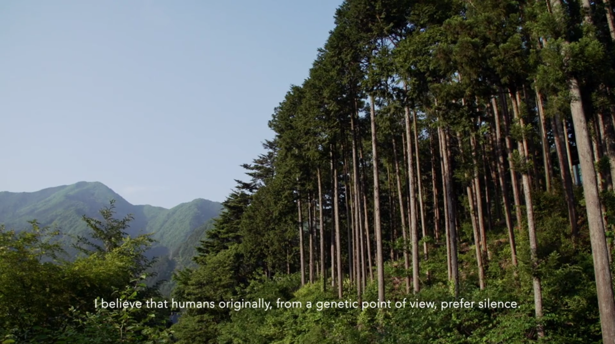 Recomandările culturale ale săptămânii. De la spectacolul care-l transformă pe Hamlet într-un adolescent rocker, la documentarul despre cum ne repară liniștea din păduri