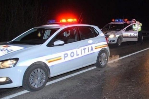 Carambol cu 20 de maşini în localitatea Sânpaul din Mureş. O persoană a fost rănită uşor