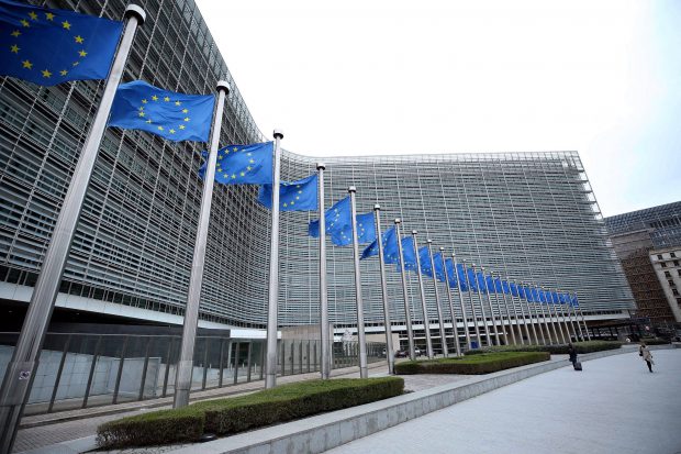 Comisia Europeană ia în calcul raționalizarea gazului în UE, în cazul opririi robinetului din Rusia
