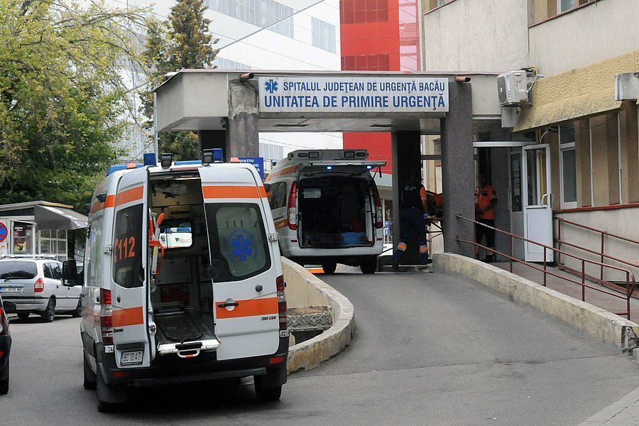 “Doctorița a început să țipe la mine că e caz COVID”. Strigătul dureros al unei femei, al cărei tată a murit la câteva ore de la internare, fără să aibă coronavirus