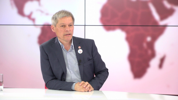 Orban a plecat, cine va conduce noul Guvern după alegeri? Dacian Cioloș, co-președinte USR-PLUS, în direct la Adriana Nedelea LA FIX