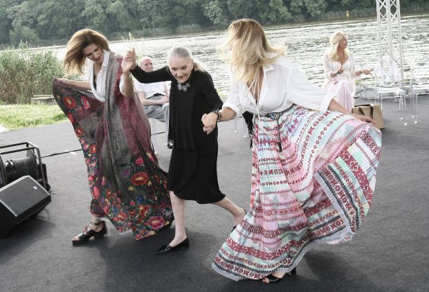 Zina Dumitrescu, pomenită cu întârziere