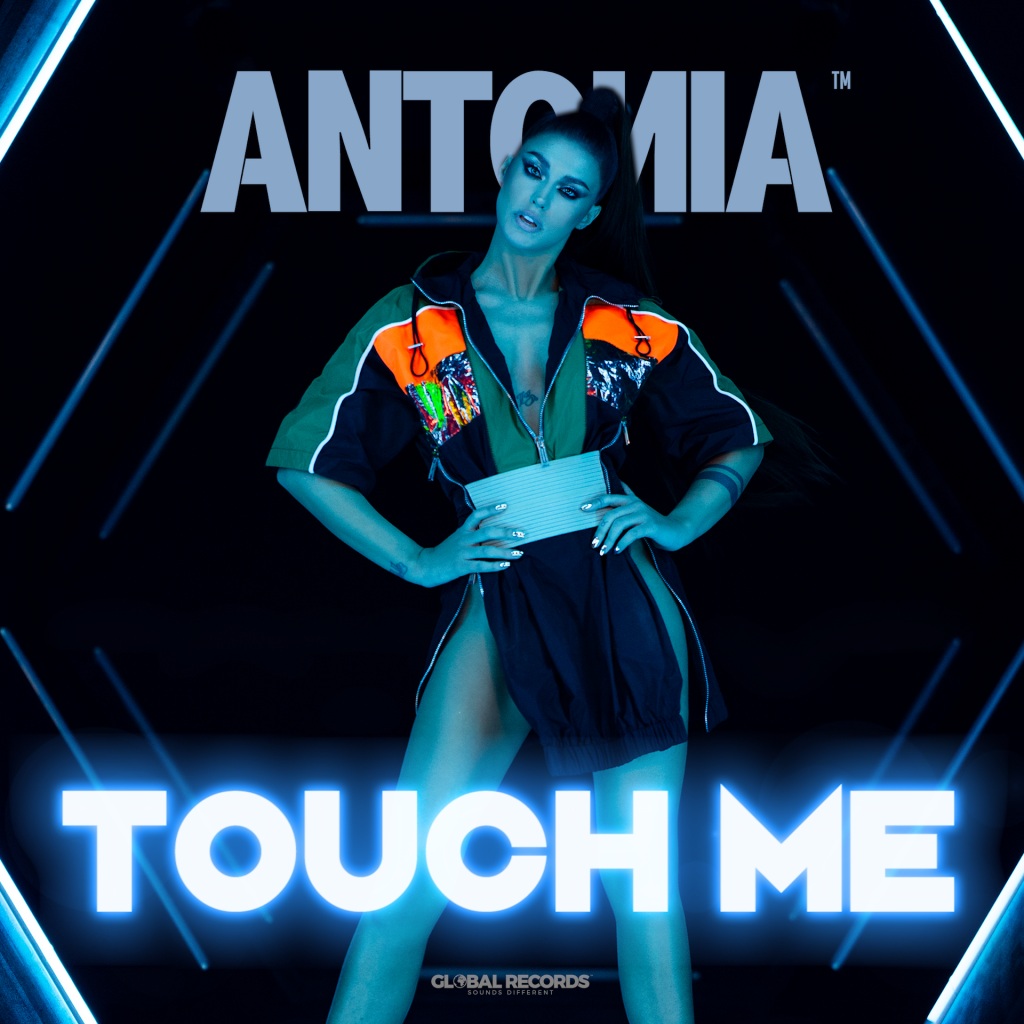 În dublu rol și cu imagine super sexy, Antonia lansează single-ul și videoclipul "Touch Me" | VIDEO