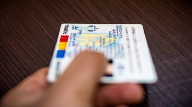Legea care interzice instituţiilor publice să solicite copii ale documentelor emise de stat, promulgată