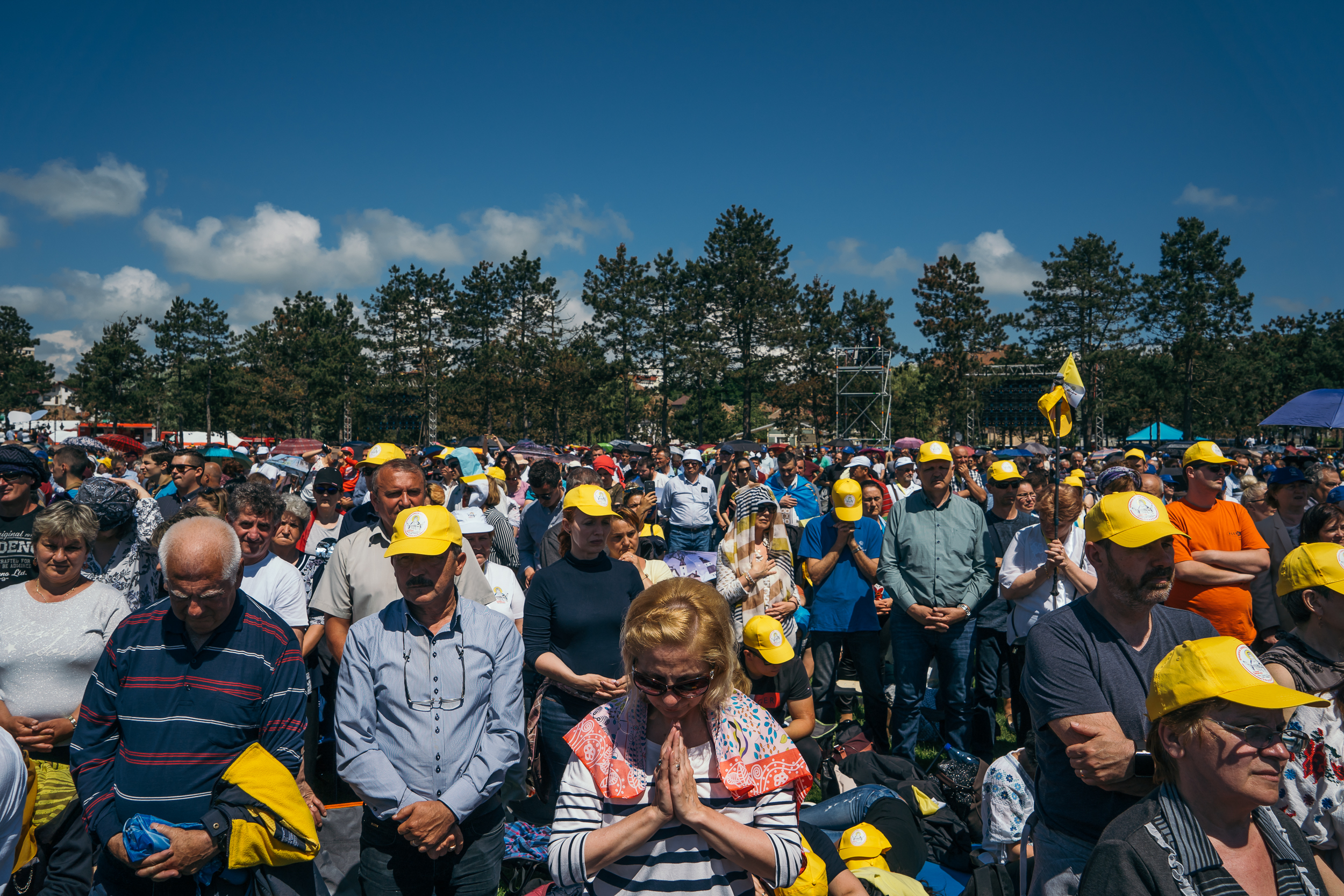 FOTOREPORTAJ DOCUMENTARIA / Ziua în care s-a făcut dreptate pe Câmpia Libertății: „să fie de acum înainte numiți Fericiți”! Papa Francisc a beatificat șapte episcopi martiri la Blaj