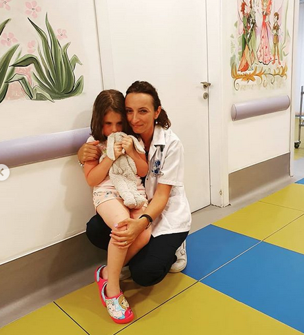 Oana Roman a ajuns cu fetița la spital. Ce făcuse Isabela fără să știe părinții ei