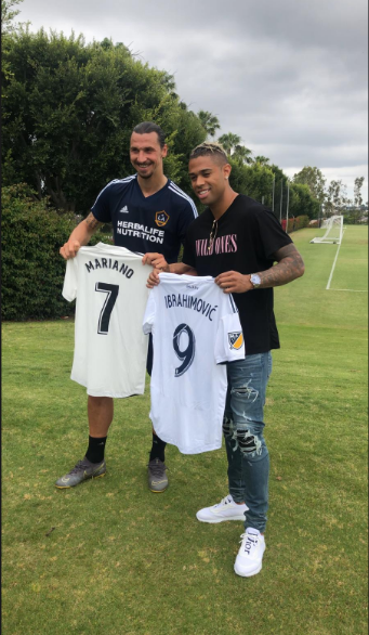 GALERIE FOTO / Vacanțele vedetelor din fotbal: Ronaldo își plimbă fiul cu avionul, Mbappe - întâlnire cu LeBron, Pogba a făcut sumo, Pique - marcaj la Shakira