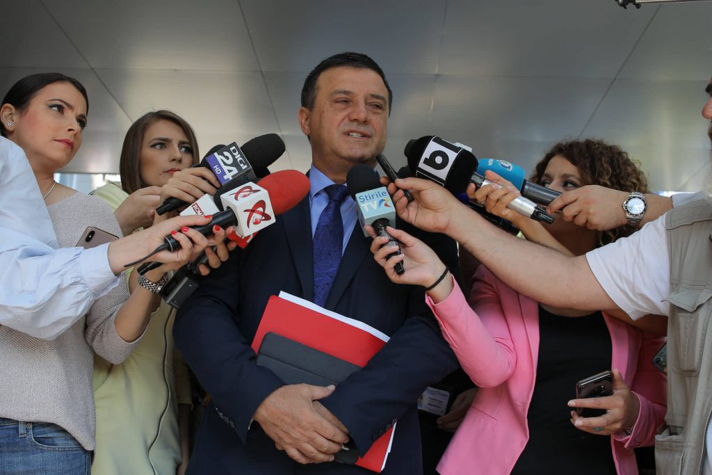 PSD ia în calcul să susţină o personalitate din afara partidului la prezidenţiale, inclusiv pe şeful Academiei Române: "E o persoană extrem de respectabilă"
