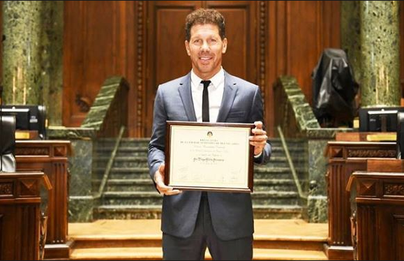 GALERIE FOTO / Vacanțele vedetelor din fotbal: Ronaldo își plimbă fiul cu avionul, Mbappe - întâlnire cu LeBron, Pogba a făcut sumo, Pique - marcaj la Shakira