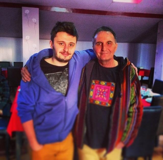 Cântărețul de folk Mircea Rusu i-a predat ștafeta muzicală fiului său, Florian Rus: “Nu m-am îndoit că o să reușească”