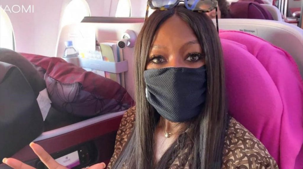 Ritualul pe care îl are Naomi Campbell în avion