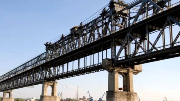 Circulația pe Podul Prieteniei Giurgiu-Ruse va fi suspendată temporar sâmbătă pentru evenimentul „Parada Dunării”
