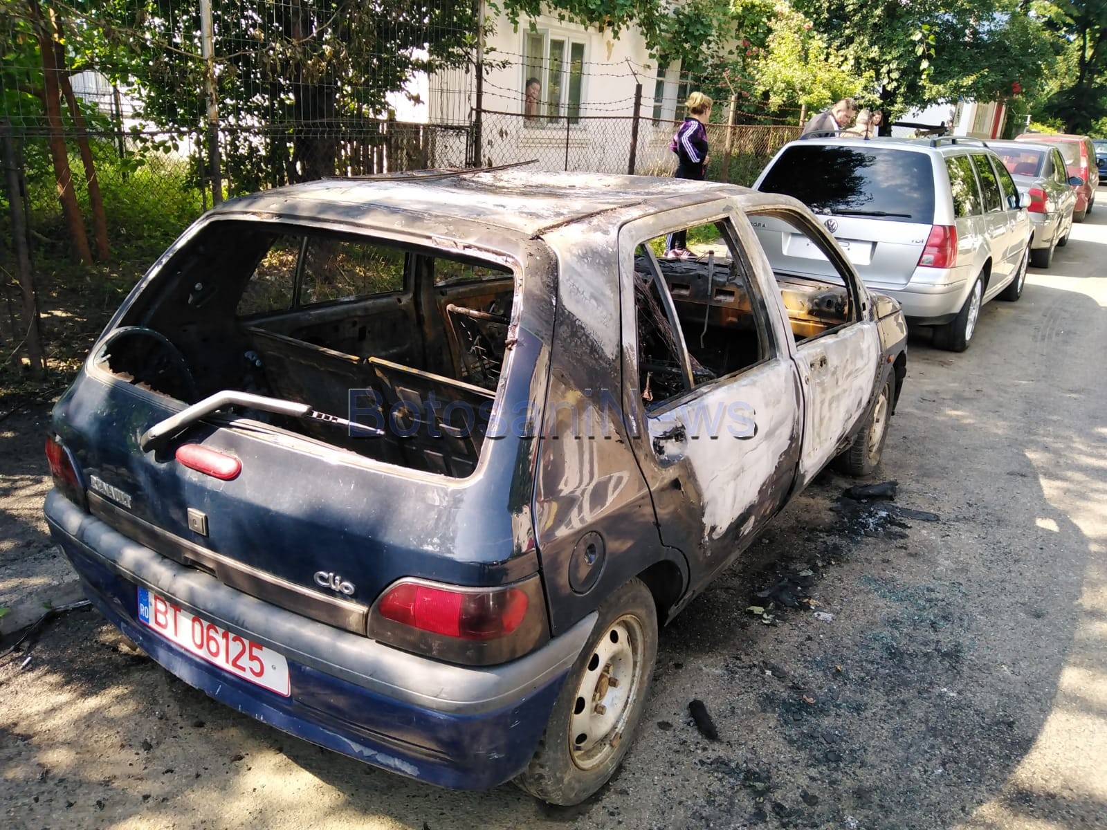 Un Piroman A Incendiat Patru Mașini In Botoșani Libertatea