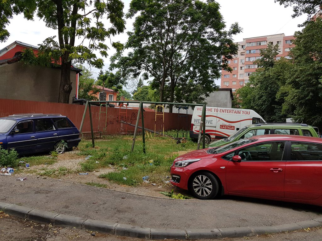 Primarul Daniel Florea sparge dintr-un foc cât a cheltuit toată Primăria Sectorului 5 în jumătate de an! Cum se duc 54 de milioane de euro în 34 de locuri de joacă