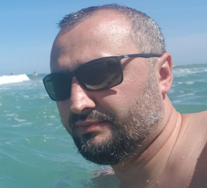 Acuzații dure ale unui bărbat care a salvat o tânără de la înec, în Vama Veche: „Am rămas dezgustat de reacţia celor de la SMURD, de lipsa salvamarilor”
