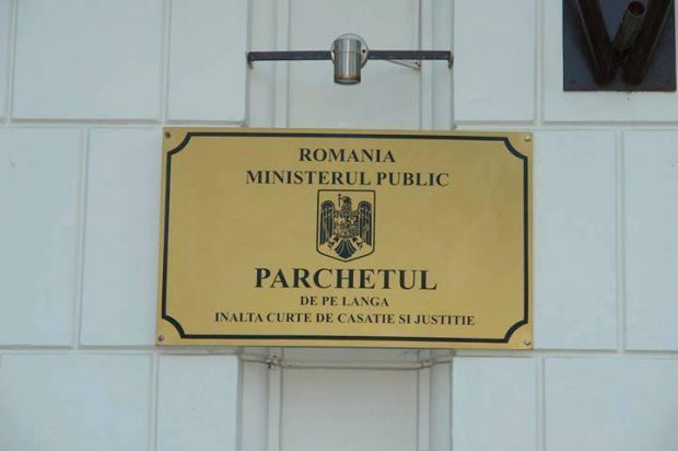 Medici de la o clinică de înfrumusețare din București, acuzați că făceau proceduri pentru care nu aveau specializare