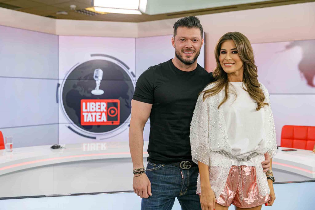Victor Slav a-nvățat să danseze la Palatul Copiilor, Cristina Dorobanțu, în casele vecinelor de etnie romă! “Mă lăsa în grija lor”