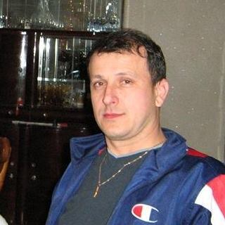 Ne apărăm copiii | Cum a argumentat o procuroare din Caracal clasarea cazului șoferului acuzat că pipăie elevele: „Atinsul copiilor pe sâni, pe fese și pe picioare nu este prevăzut de legea penală”