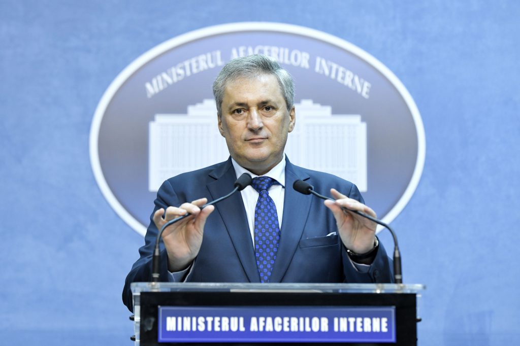 UPDATE. Adjunctul șefului IPJ Vaslui, acuzat de promovări pe bază de nepotism. Ministrul de interne: ”Concursurile sunt pentru pile şi relaţii”. Răspunsul IGPR