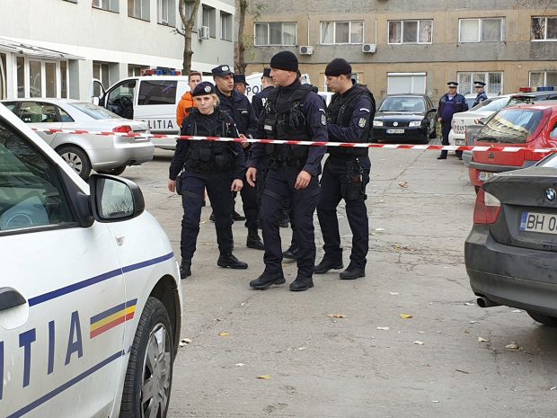 Responsabilul cu dezinsecția unui bloc din Timișoara unde au murit o femeie și doi copii, condamnat la închisoare