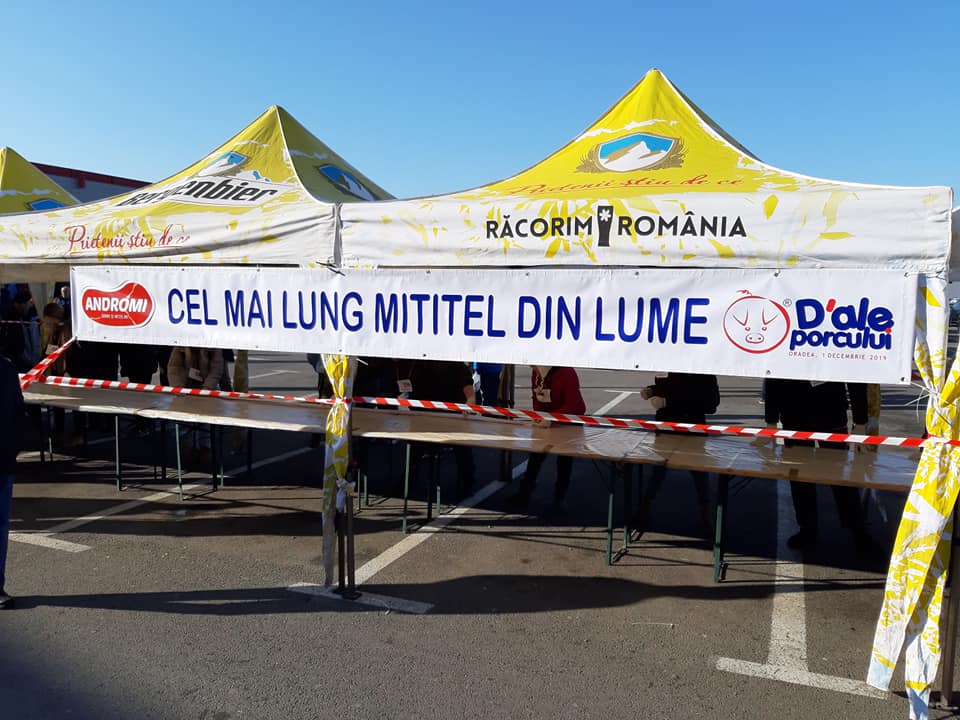 În Cartea Recordurilor, de Ziua Națională. Cât măsoară cel mai lung mic din lume
