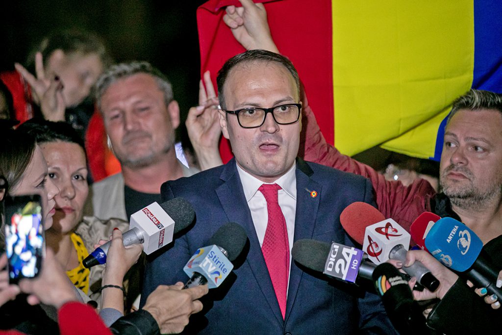 DOCUMENTE: Cum recunoștea Cumpănașu că Dragnea “a fost implicat în selecția” asociației lui și-l plângea pe liderul PSD, spunând că e victima unei “vânătoare de personalități”! Cumpănașu amenință cu judecata