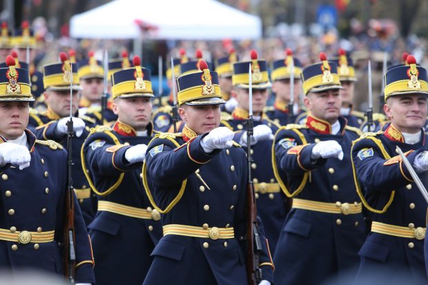 Restricții de circulație pe mai multe artere din București. Se fac repetiții pentru ceremonia de Ziua Națională