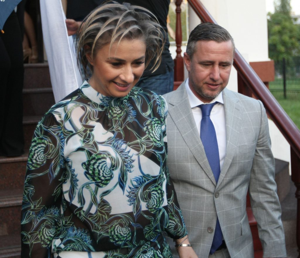 Anamaria Prodan, mesaj dur la 47 de ani: „Cine mă face curvă, proastă și urâtă are minte de copil. Sunt zece clase peste voi”