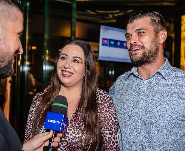 Imagine Stire Oana Roman a vorbit despre relația cu Marius Elisei, după ce s-a spus că vor divorța.  „Nu e o rușine să mergi la terapie de cuplu” | 2review.ro