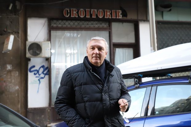 Chirurgul Mircea Beuran, achitat în dosarul în care a fost acuzat că a primit mită de la un coleg ca să-l numească asistent universitar