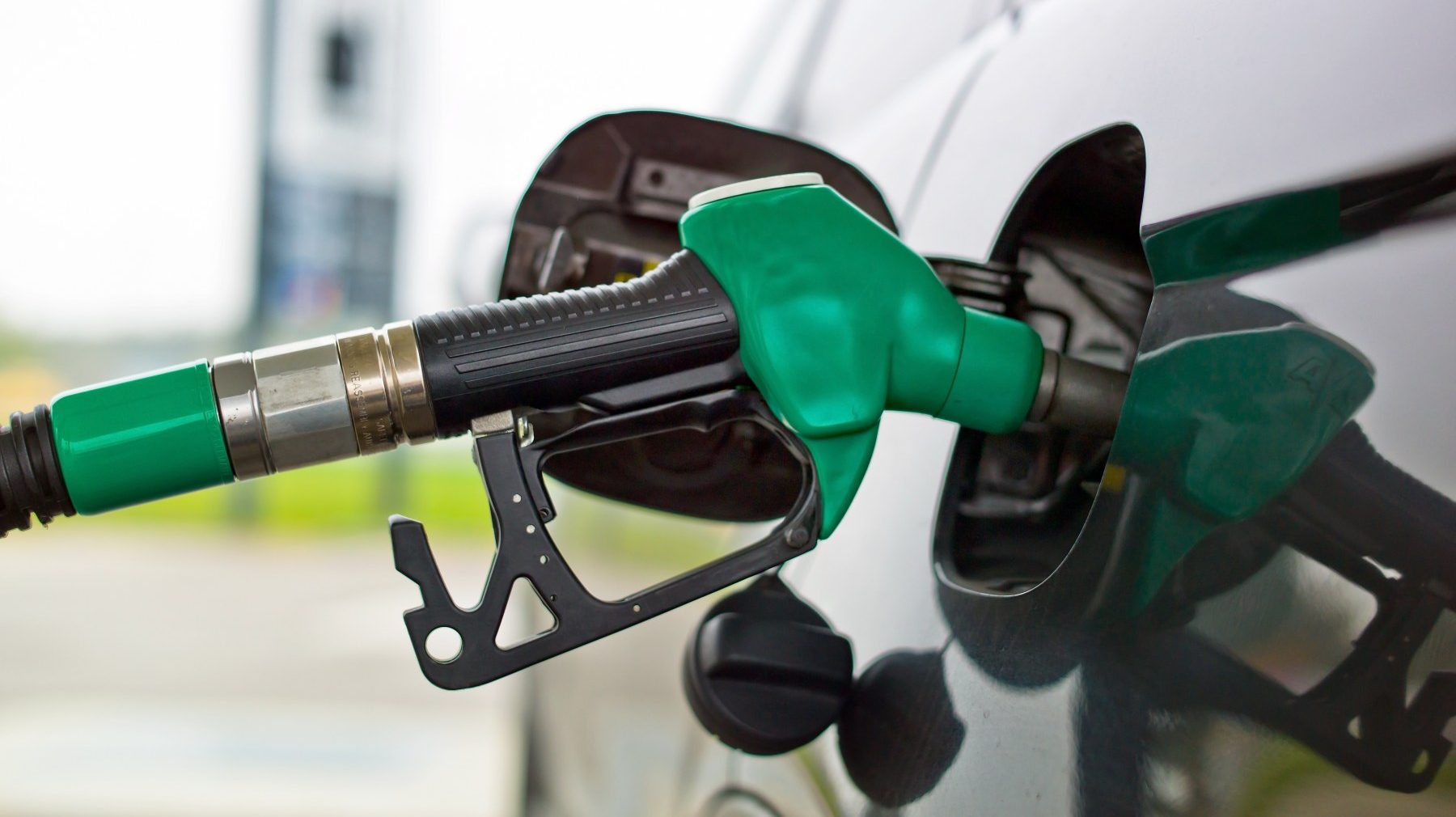 Prețul benzinei și motorinei în România pe 4 martie 2026: ce surprize ne așteaptă?