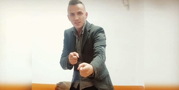 Imagine Stire Mihai Trăistariu, reacție dură la adresa lui Roxen, reprezentanta României la Eurovision 2020. „Ea nu știe ce e cu ea” | 2review.ro