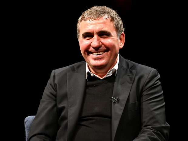 Gheorghe Hagi, felicitat de numeroase nume de legendă din lumea fotbalului, la împlinirea a 57 de ani
