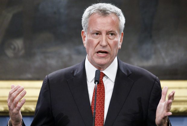 Primarul din New York impune vaccinarea obligatorie pentru tot sectorul privat