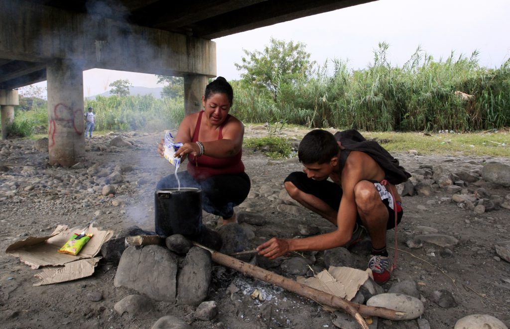 Președintele Venezuelei le cere femeilor să facă șase copii, “pentru binele țării”