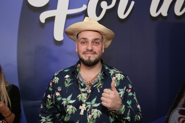 Imagine Stire Motivul pentru care Matei Dima nu mai filmează alături de mama lui. „Când am sunat-o, mi-a zis să-i contactez impresarul” | 2review.ro