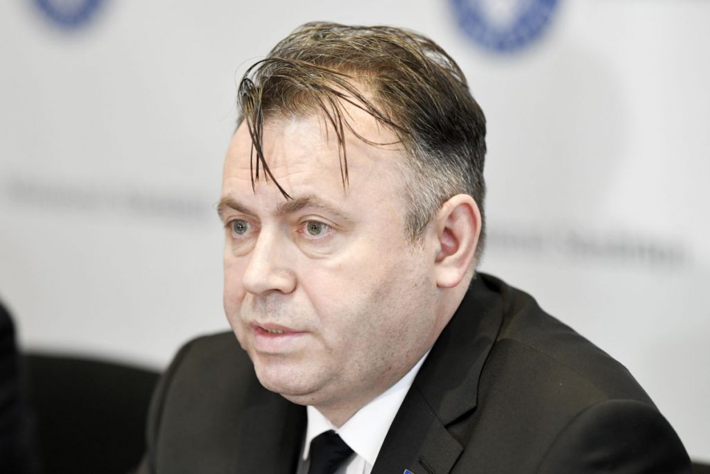 Nelu Tătaru , secretar de stat la Ministerul Sanatatii,