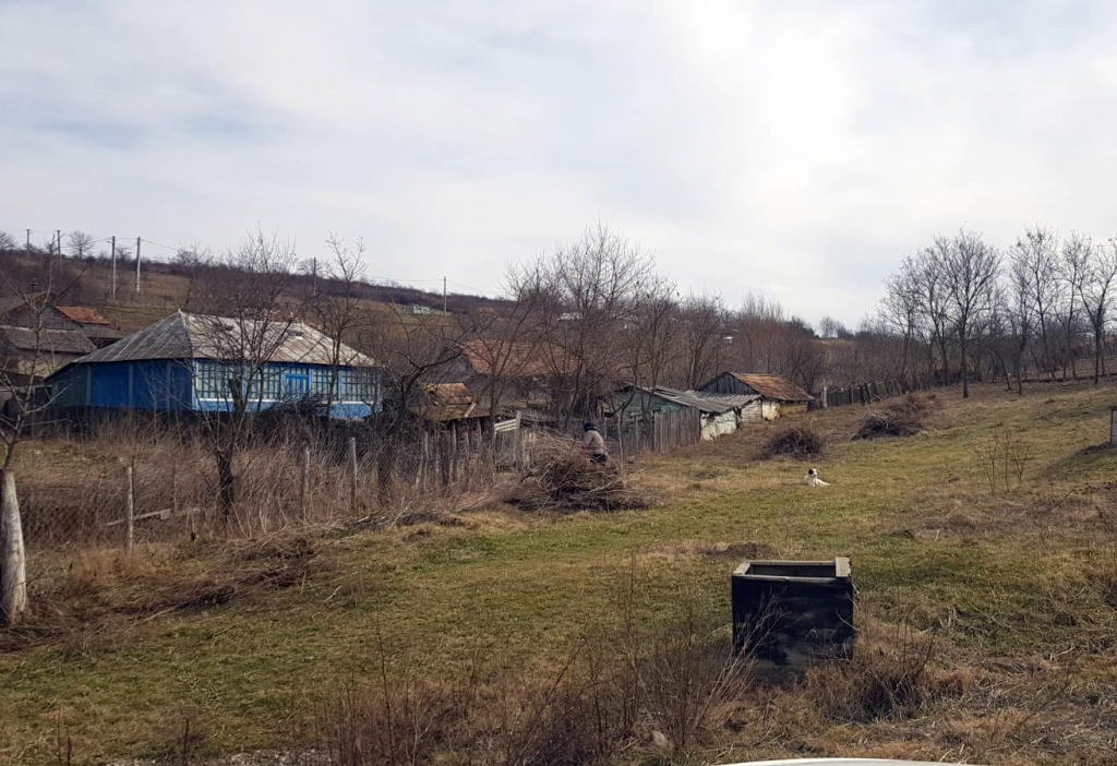 Deși Ministerul Sănătății recomandă să sunăm la medicul de familie dacă avem simptome de coronavirus, în Iași sunt comune fără nici un doctor, iar un sfert din populație e neasigurată