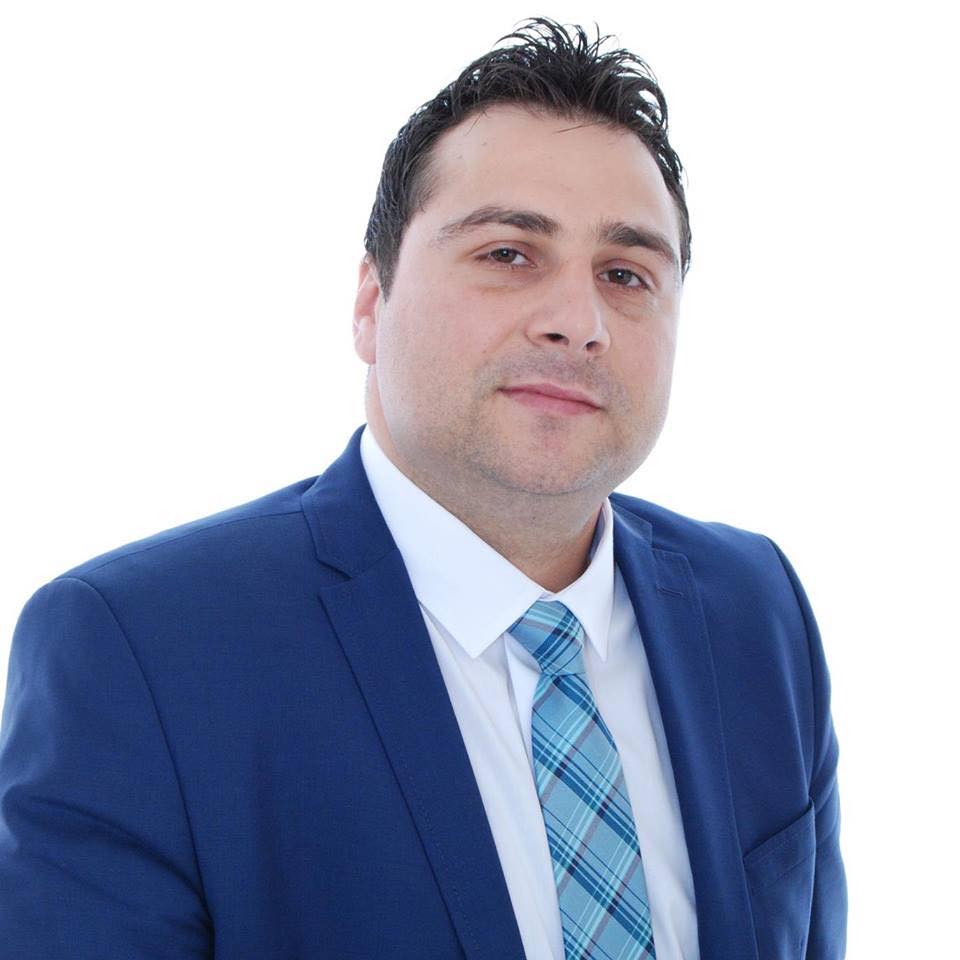 Cei 9 suceveni din Pătrăuți care voiau să plece la muncă în Germania cu adeverințe de la primar au fost readuși forțat la domiciliu și amendați cu câte 20.000 de lei