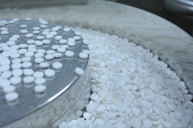 Antibiotice Iaşi a produs mai mult de jumătate din necesarul de pastile de iodură de potasiu în caz de atac nuclear