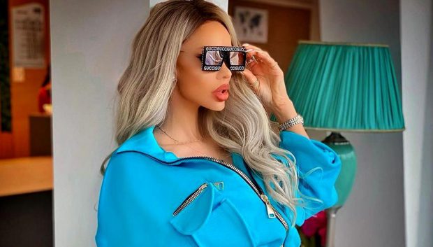 Imagine Stire Cum arată Bianca Drăgușanu după ce și-a făcut implant fesier | 2review.ro