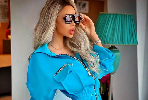Imagine Stire Cum arată Bianca Drăgușanu după ce și-a făcut implant fesier | 2review.ro
