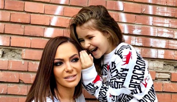 Imagine Stire Andreea Antonescu se află în izolare de 5 săptămâni. „Este pentru prima dată când fac sport, după nouă ani” | 2review.ro